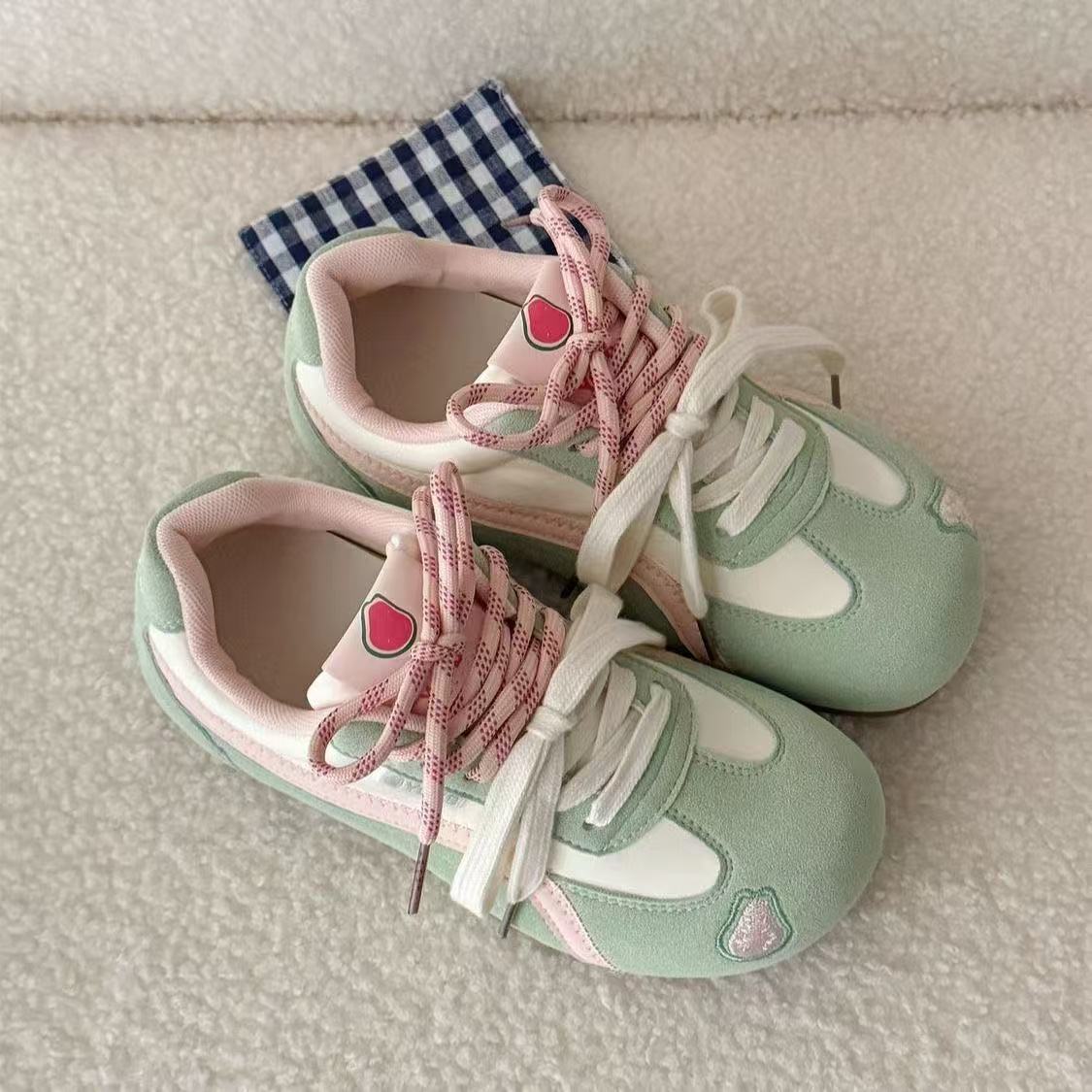 

Mango yellow versatile platform white shoes women s 2025 new summer and autumn Korean board shoes student niche moral training shoes women 40 зелёный