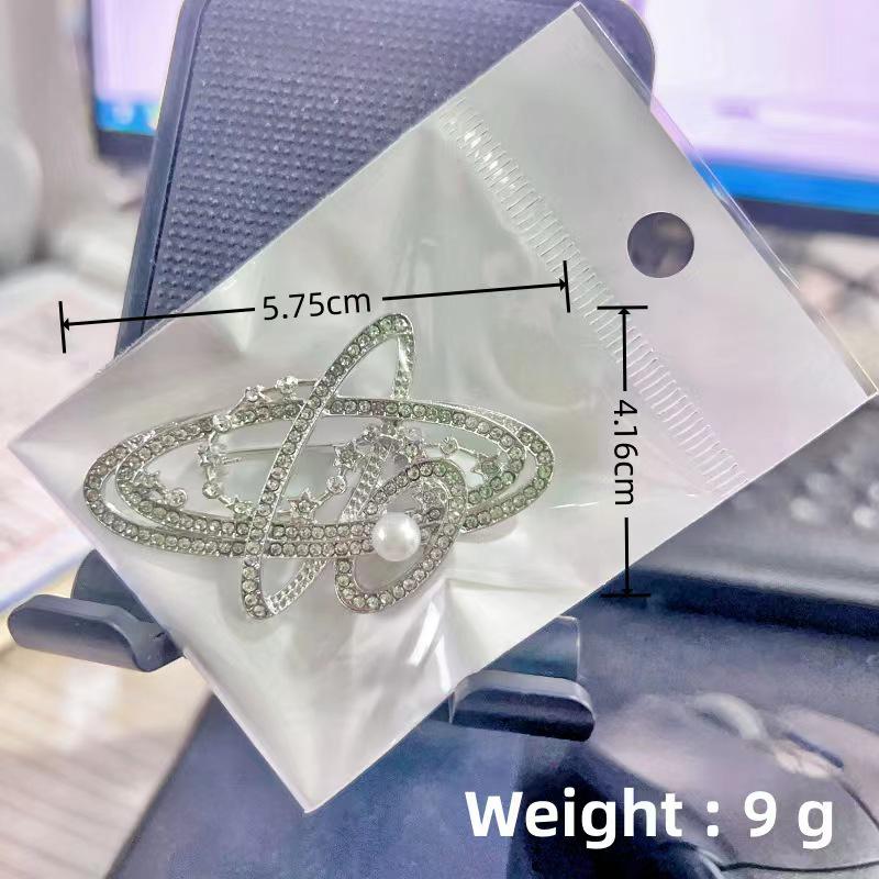 European & American Rhinestone Retro Gypsophila Eight-Pointed Star Brooch for Sweaters & Scarves
