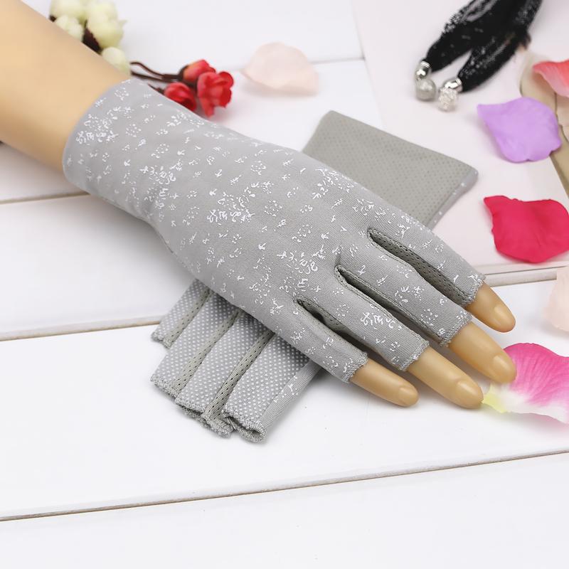 New Fashion Women's Cotton Dot Summer Fingerless Half Finger Anti-Skid Sun Protection Printing anti-UV Thin Short Driving Gloves