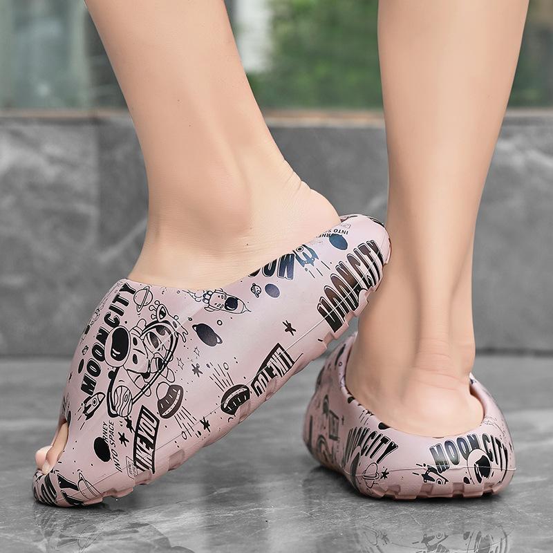 

Летние новые пары носят спортивную модную повседневную мужскую и женскую обувь для буксировки на пляже, нескользящие односложные тапочки 44/45 розовый