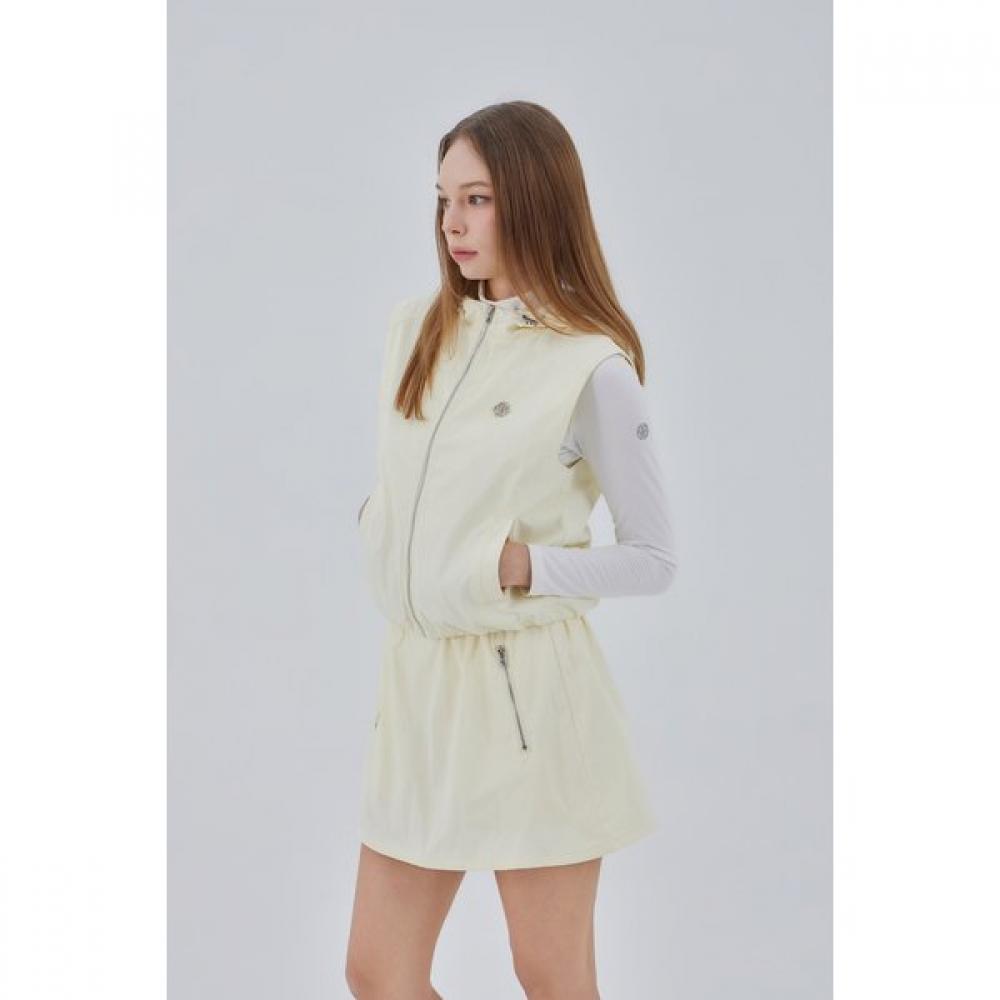 GOXO Essential Woven Flare Skirt Cream