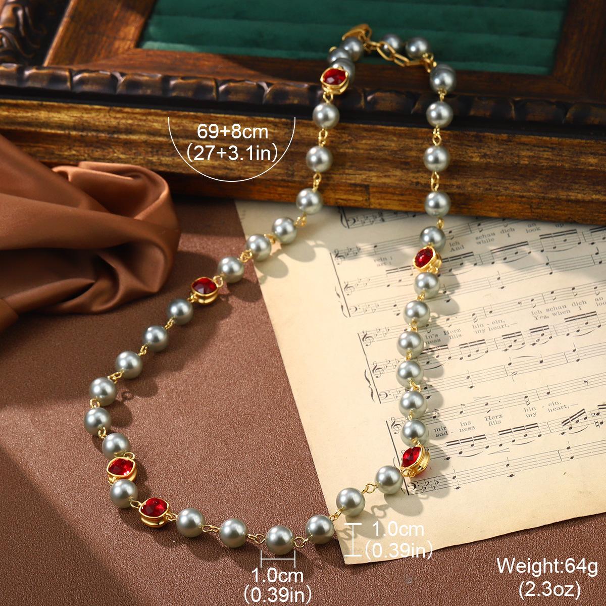 Autumn and winter coffee color tiger eye necklace French light luxury high-end sweater chain temperament retro handmade beaded jewelry