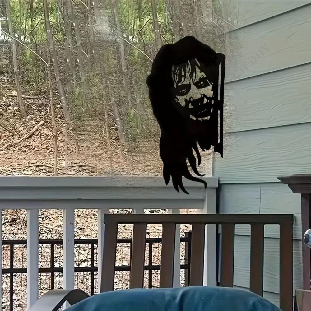 Black Metal Voyeur, Halloween Decoration