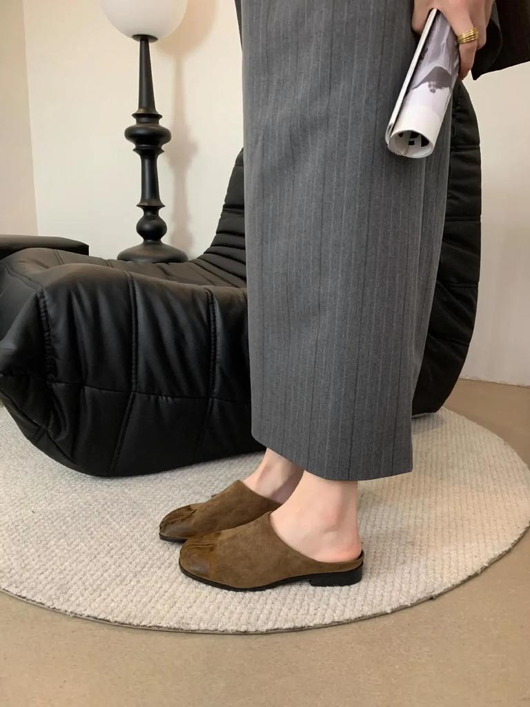 Shoes Woman 2024 Loafers Low Slippers Casual Luxury New Hoof Heels Slides Fabric Sewing Spring Rubber Slippers