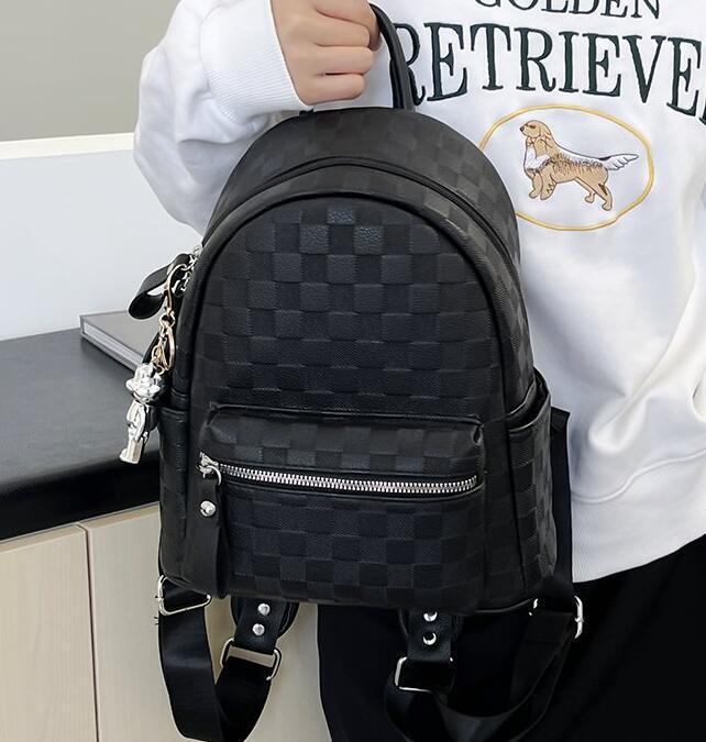 Рюкзак Женский Рюкзак Новый Большой Вместимости Однотонный Рюкзак Премиум Туристический Черный Кожаный Рюкзак