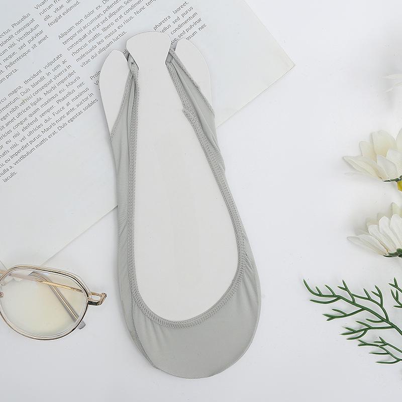 Women Ultra Thin Invisible Socks with Thickened Forefoot Pads Shallow Mouth Non Slip Socks for High Heel Girls