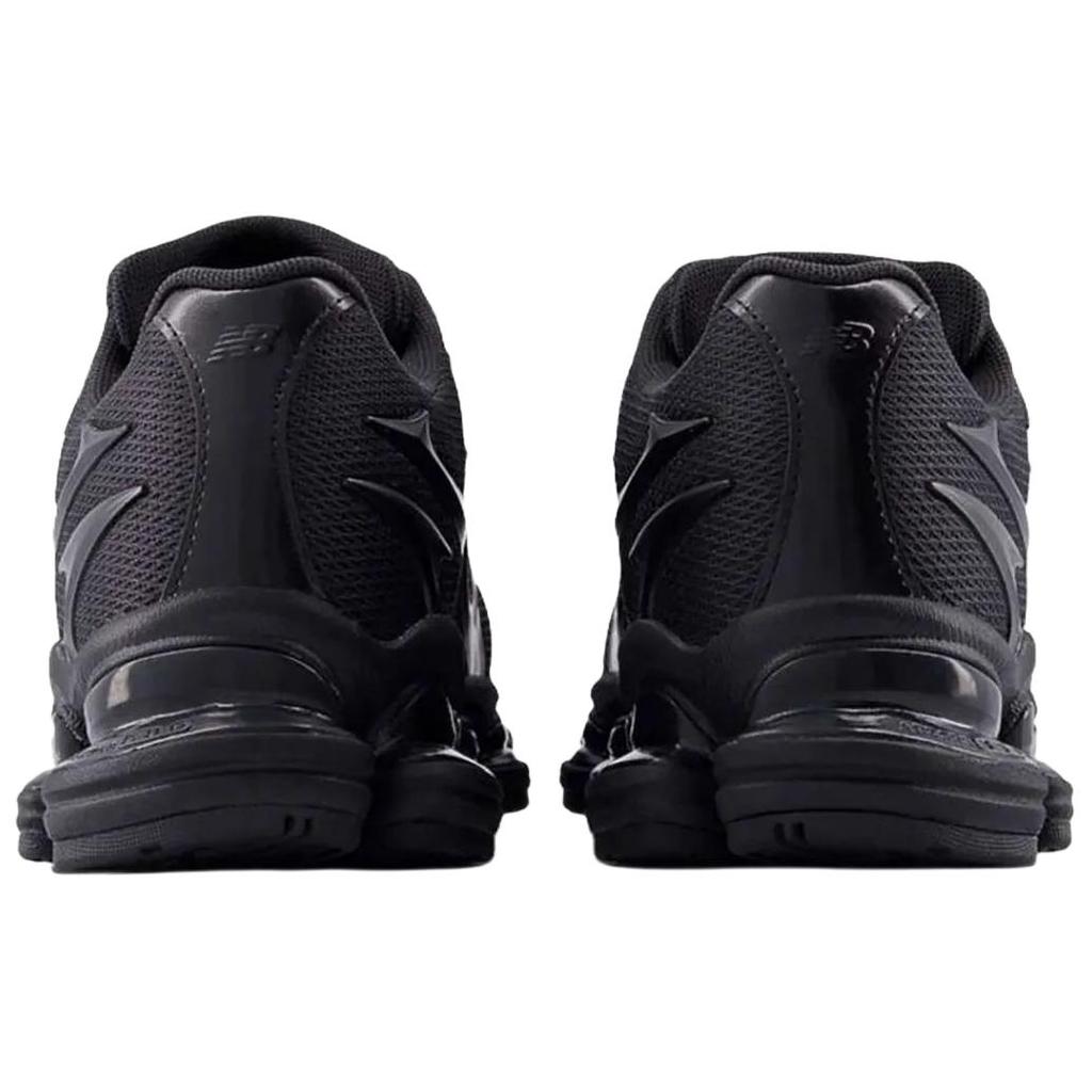 New Balance 2000 Black Metallic Men Sneakers U200078C