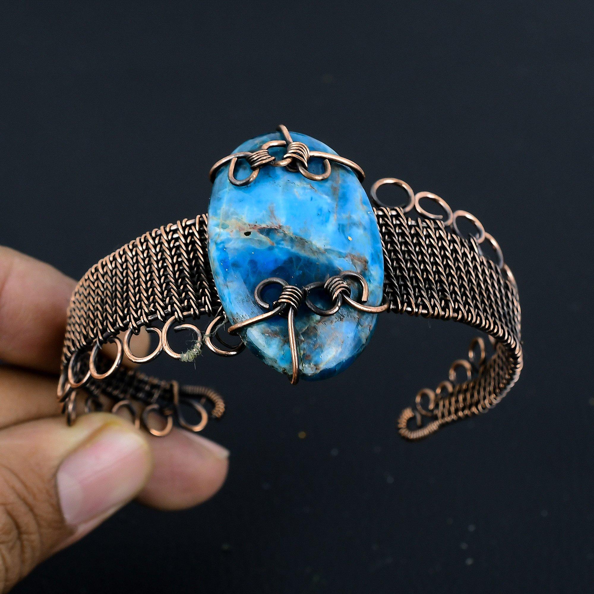 

Браслет из неоново-голубого апатита, ювелирное изделие, обмотанное медной проволокой 999 пробы, браслет с драгоценным камнем, подарок для нее, изящное ювелирное изделие ручной работы