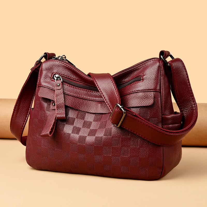 

Stylish Women s Soft Leather Crossbody Bag with Multi-Compartment Coin Purse - Ideal for Middle-Aged Moms вина червоного кольору