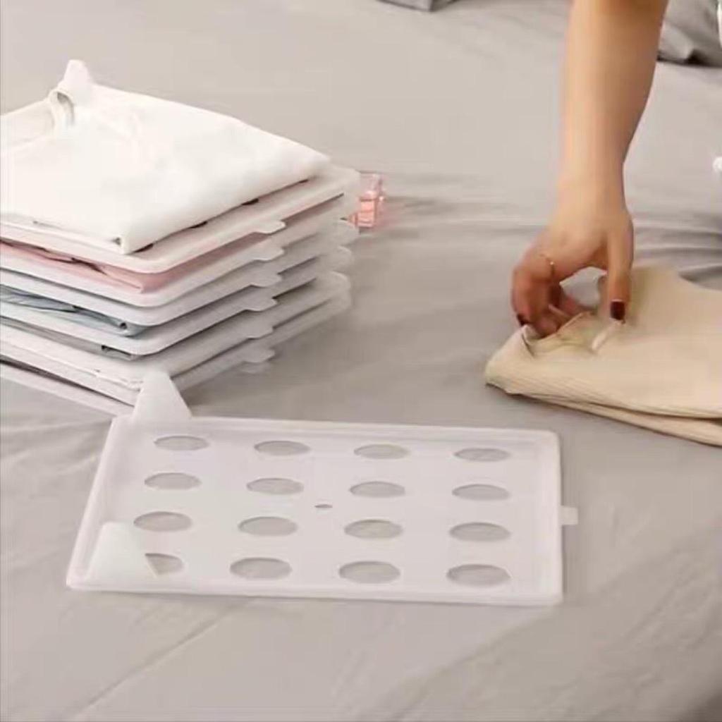 Creative Large Plastic Folding Board for Quick and Easy Shirt Organization