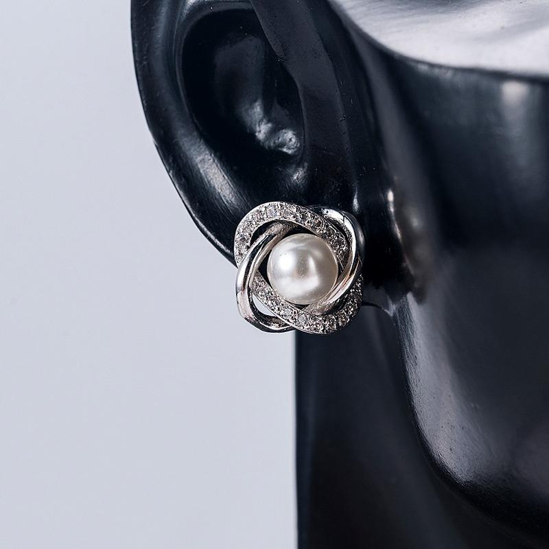 Classic White Imitation Pearl Stud Earrings For Women Silver Color Micro Paved Cubic Zirconia Bridal Wedding Jewelry Gift