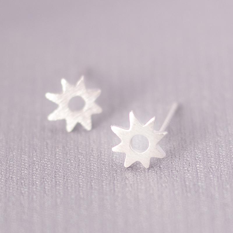 Ohrstecker mit s925 Silbernadel im koreanischen Stil für Damen – Minimalistisches & Persönlichkeitsdesign