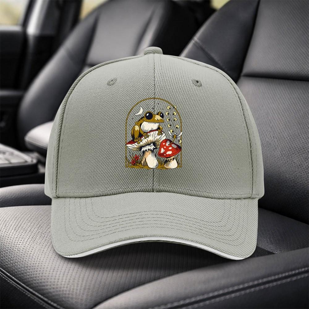 Unisex Adjustable Frog Mushroom Baseball Cap Lightweight Dad Hat Curved Brim Outdoor Casual Wear Hand Washable