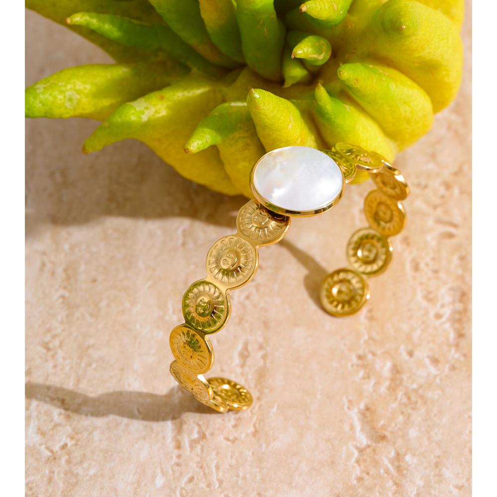 Eetit 64mm Popular Stainless Steel Round Shell Sun Cuff Bracelet Bangle Tarnish Resistant Metal Golden Attractive Jewelry