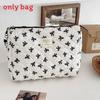 Minimalist Fabric Makeup Bag With Wrinkle Bows For Travel And Daily Use