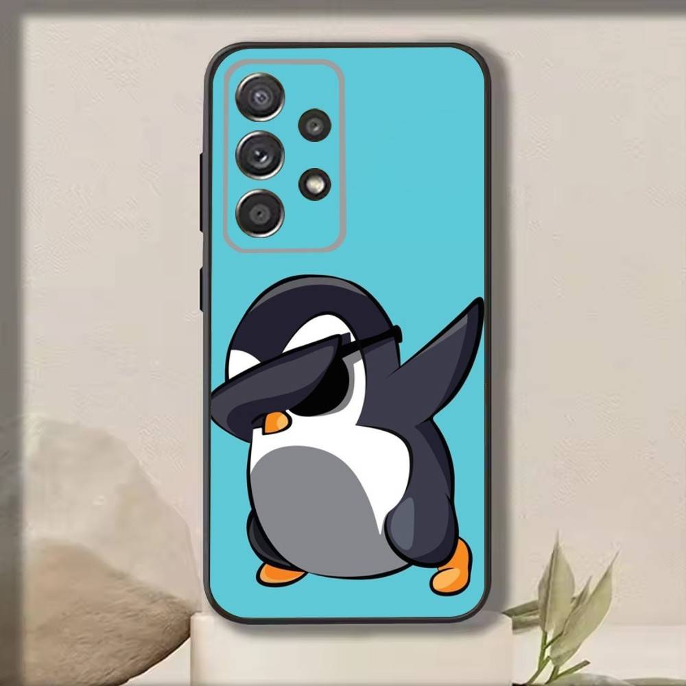 C-Cartoon Penguin   Phone Case For Samsung S25,S24,S21,S22,S23,S30,Ultra,S20,Plus,Fe,Note,10,9,5G Black Cover
