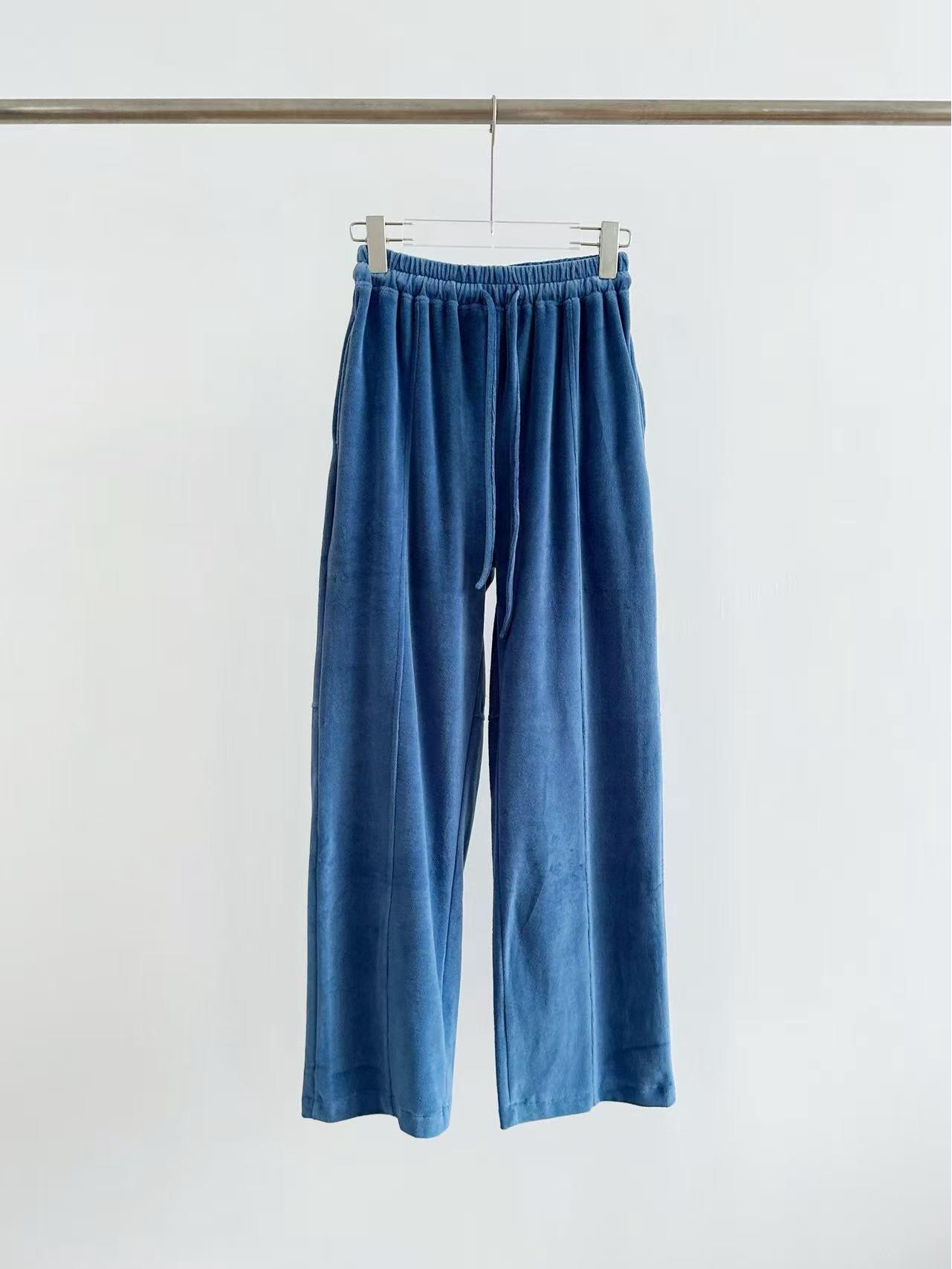 

Yang Mi Velvet Straight-Leg Pants - Slimming Retro Style for Autumn/Winter Medium