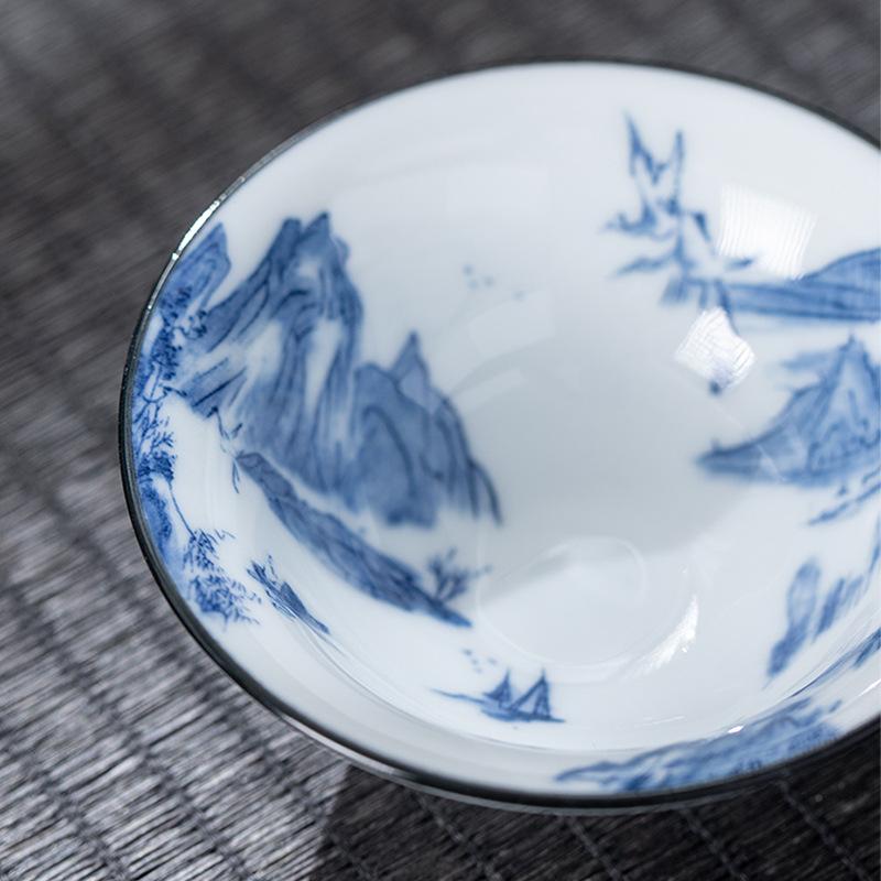 Japanischer Stil Blau und Weiß Douli Tasse Fabrik Direktverkauf Dehua Weißes Porzellan Kleine Verkostungstasse Hochbeinige Teeschale Retro S