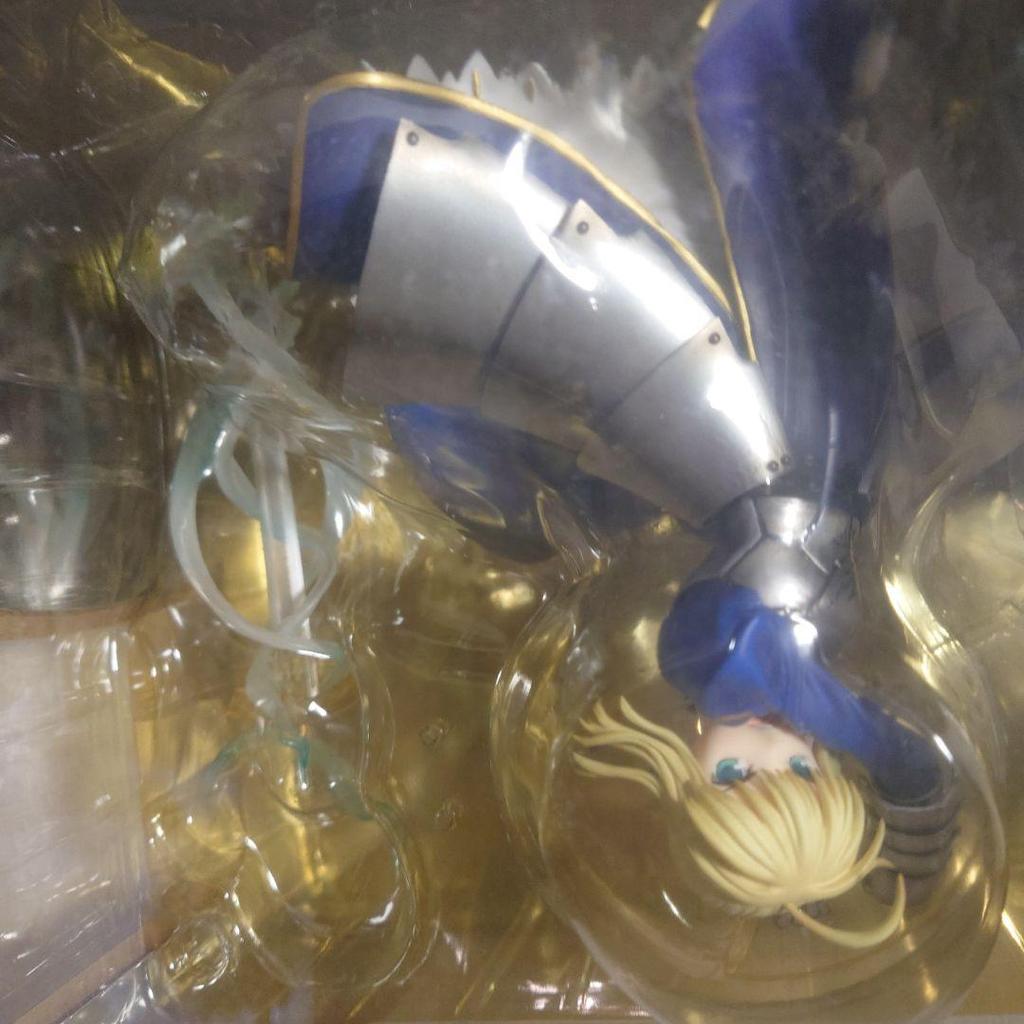 [USED] SABER Figure Blue