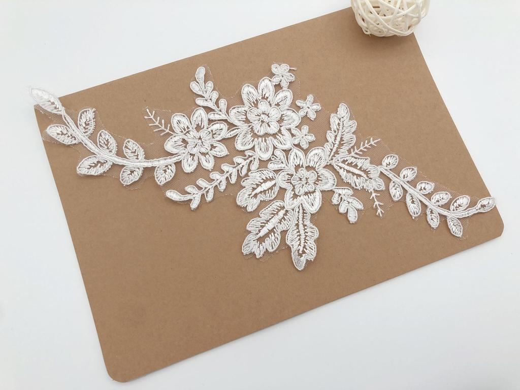 Star Wedding Dress Performance Dress Book White Car Bone Lace Flower Pair Flower Clothing Accessories Sticker Flower Decoration