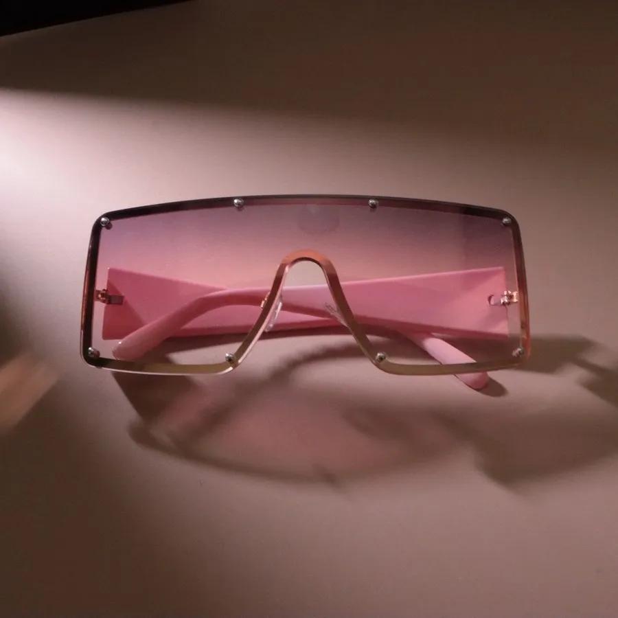 Retro Classic Square Sunglasses For Women Men Stylish Minimalist Female Male Fashion Glasses