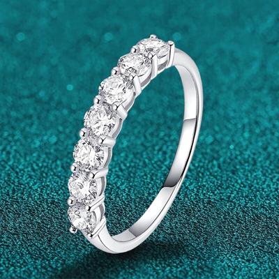 Vollständiger Moissanit-Ring aus S925-Sterlingsilber mit 18 Karat platiniertem Diamantschmuck