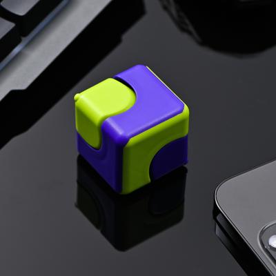 Cubo de Rubik Luminoso de Descompressão Giroscópio Modelo de Bolso Brinquedo Ovo Presente Giroscópio de Ponta de Dedo Quadrado