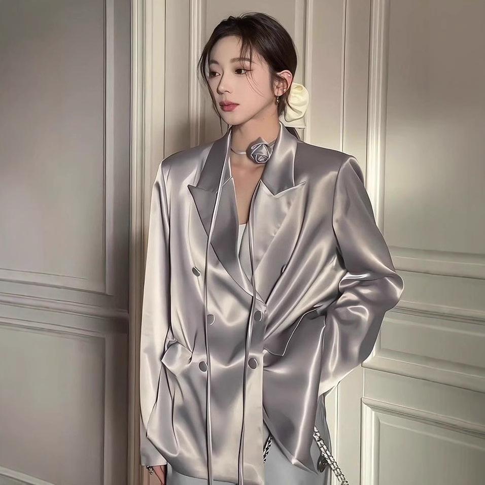 

Niche Design Women s Satin Blazer - Double-Breasted, High-End Korean Fashion for Spring & Autumn 2025 S