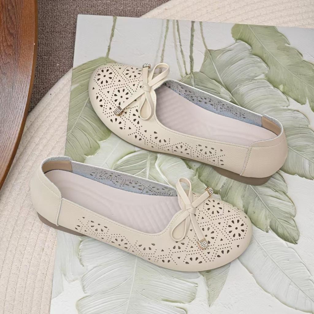 Mom shoes shallow mouth beef tendon soft sole new Doudou shoes flat bottom hollow lazy shoes round head bow breathable