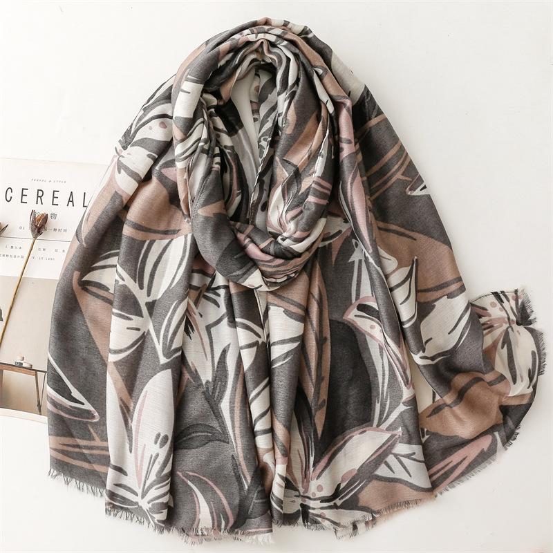 Winter Vintage Ombre Leaf Floral Fringe Viscose Shawl Scarf Lady High Quality Print Pashmina Stole Bufanda Muslim Hijab 180*90Cm