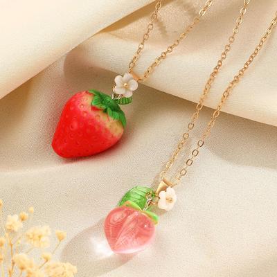 Cute Sweet Strawberry Necklace for Women Fashion Versatile Peach Clavicle Chain 2025 Spring Summer New Fruit Accessories