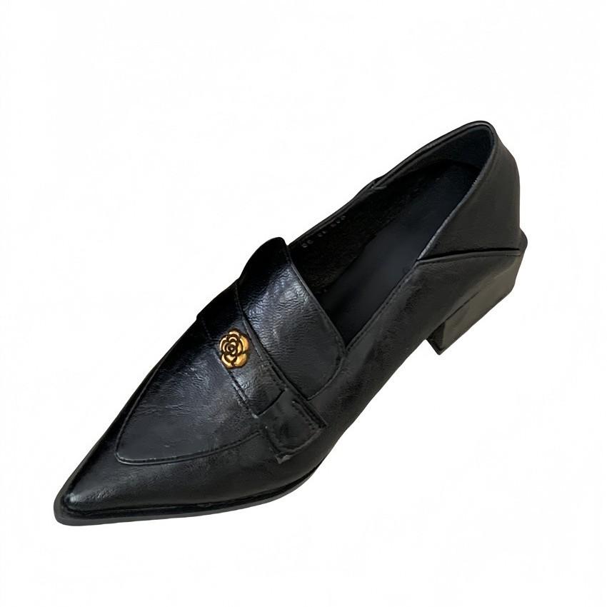 3CM French retro first-layer cowhide deep-mouth camellia loafers 2025 early autumn one-pedal comfortable small leather shoes