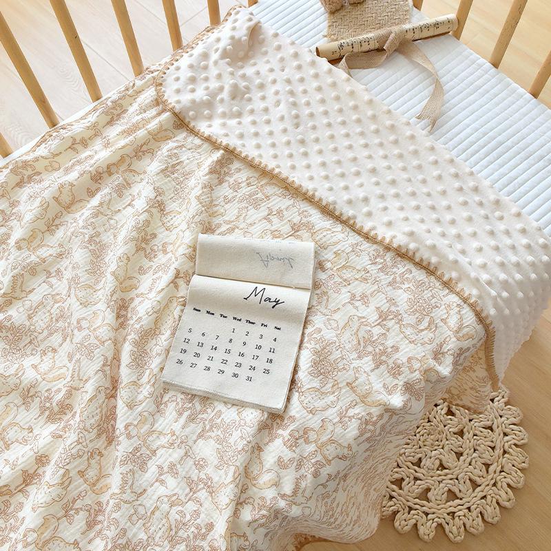 Bean Blanket: Pure Cotton Soft Gauze Baby Towel & Swaddle Quilt for Newborns and Children - Spring/Summer.