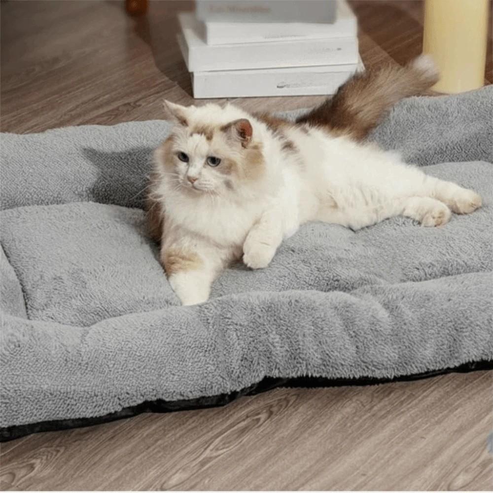 Non-slip Pet Plush Pad Surrounding Style Thickened Pet Mat Dog Sofa Bed Dog Crate Mat  Winter