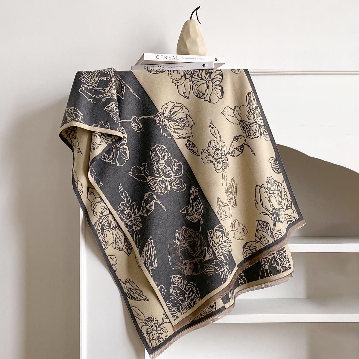 

New Brand Elegance Two-Sided Print Scarf Soft Warm Fringe Pashmina Shawl Autumn and Winter Outdoor Coldproof Windproof Blanket