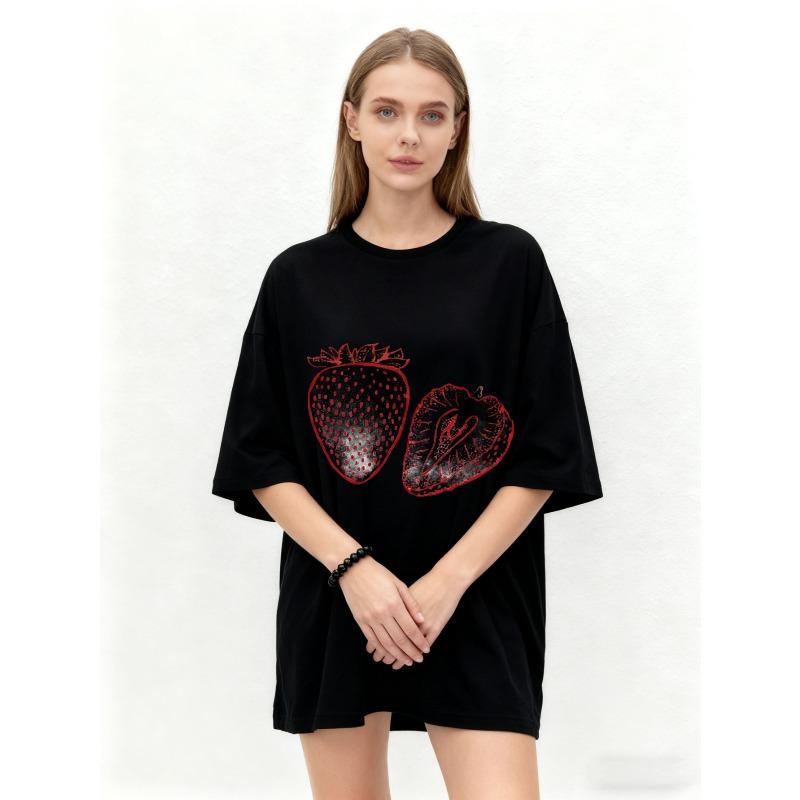 Oversized T Shirt Black Strawberry Print Graphic Tee Women Casual Streetwear Fashion Top Summer Outfit