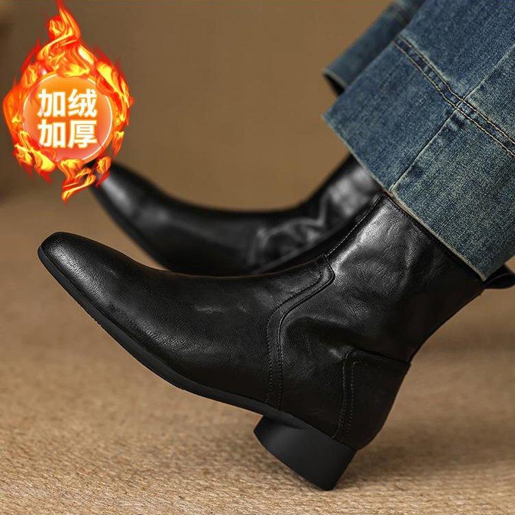 Autumn and winter soft leather pointed retro flat-bottomed small short cotton boots soft-soled Chelsea boots low-heeled slim and bare boots