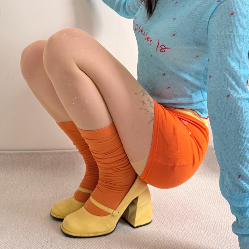 Calze da donna stile giapponese Calzini alti al ginocchio Calzini lunghi in nylon trasparente ultrasottile Calzini al ginocchio JK Lolita per ragazze dolci
