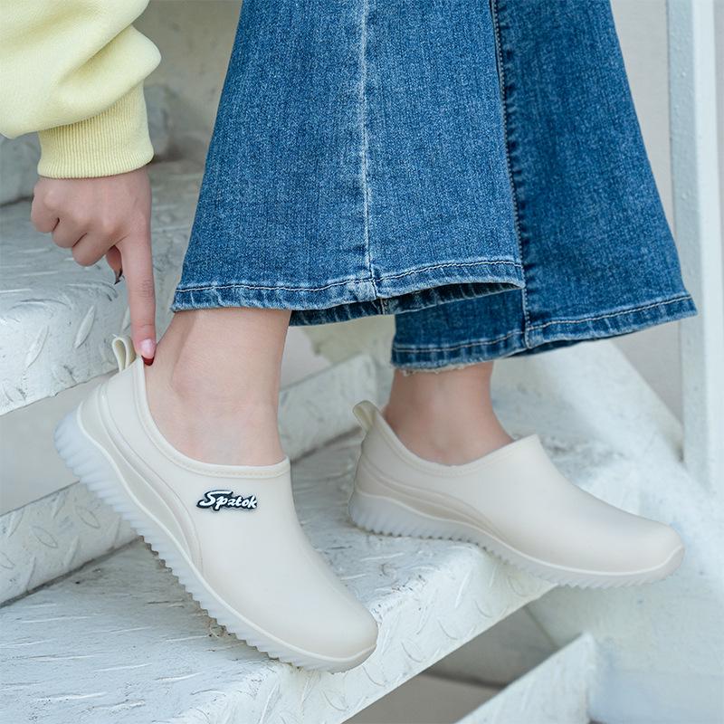 Women's Versatile Low-Top Rain Boots - Soft Sole, Comfortable, Breathable, Non-Slip Rubber Shoes for Outdoor Summer Wear