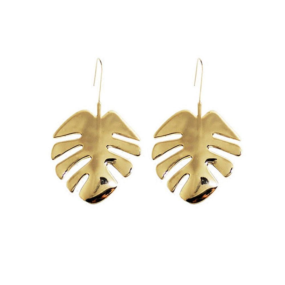 

Женские сережки в виде листьев золотой