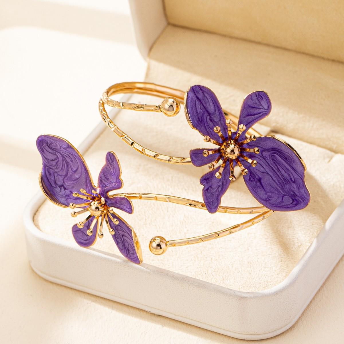 Gold Enamel Glaze Flower Cuff Bracelet with Elegant Design