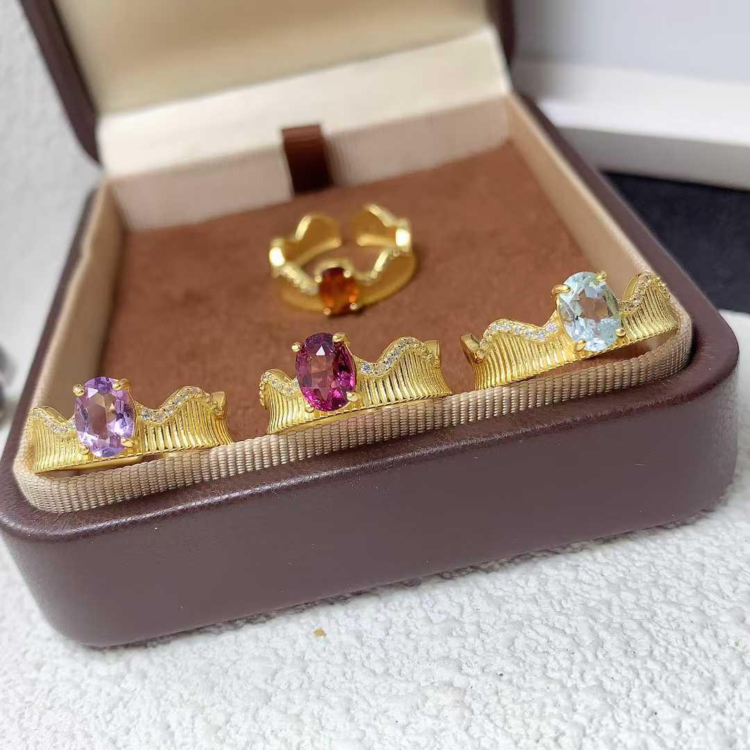 

Elegant Crown Style Aquamarine, Amethyst, and Topaz Adjustable 925 Silver Ring for Women Amethyst