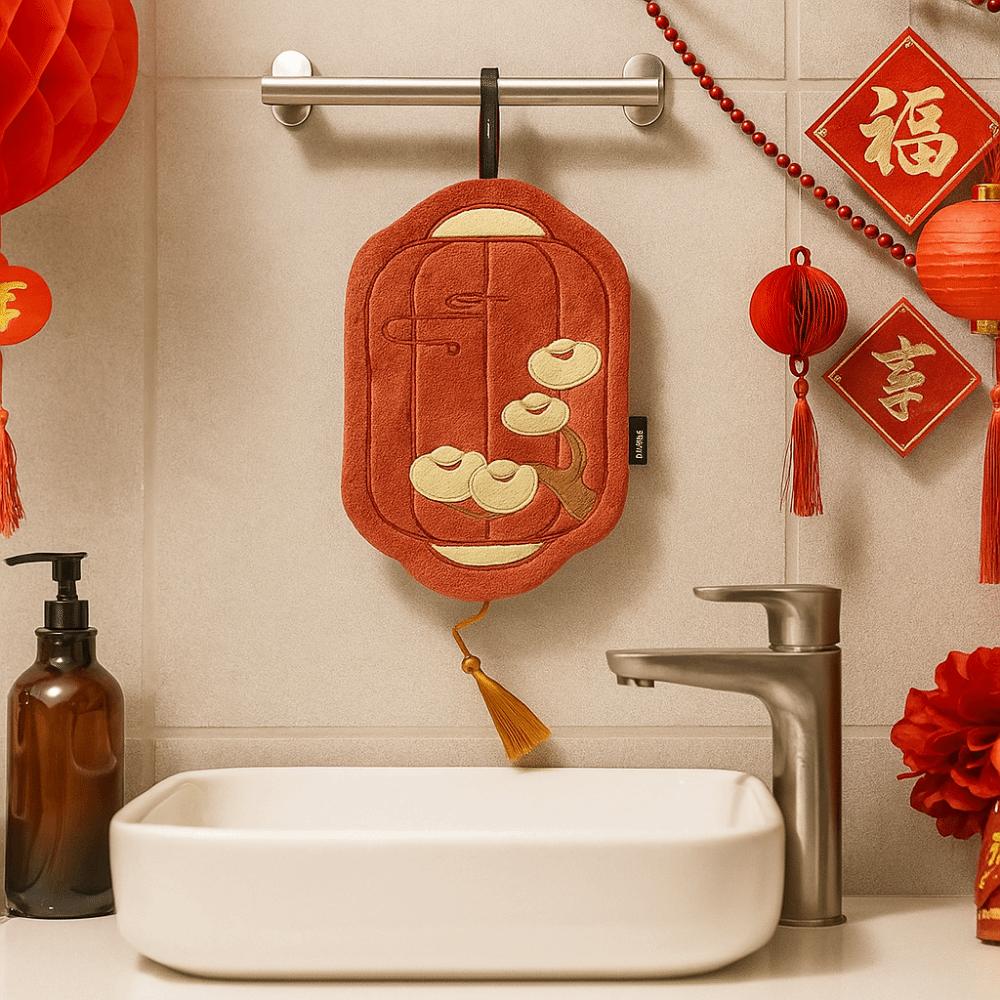 Creative Lantern-style Hand Towel Absorbent Thickened Red Lantern Washing Towels Coral Velvet Traditional Hanging Lantern Towel