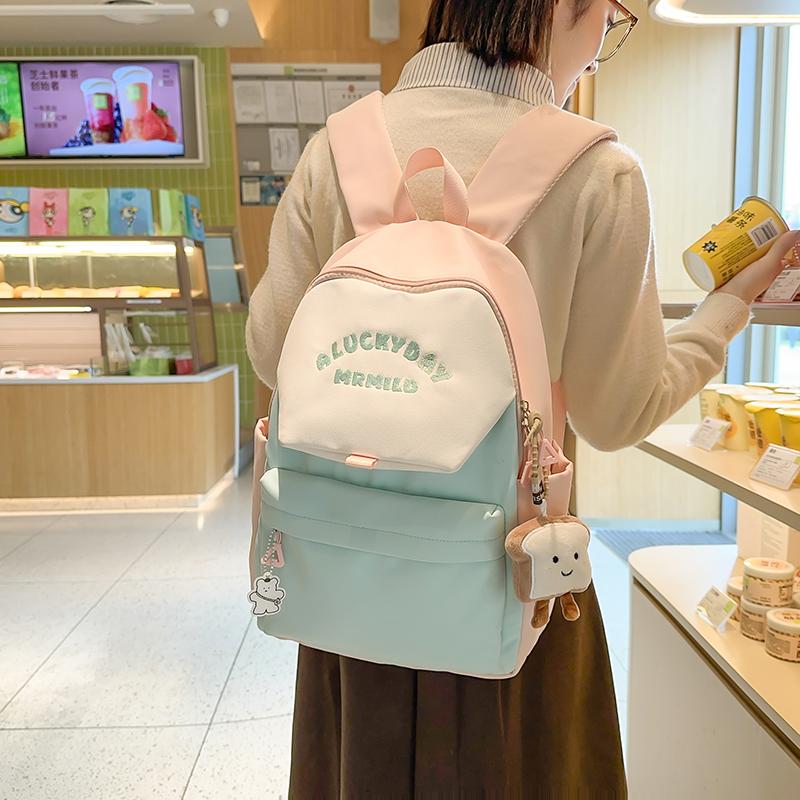 Женский рюкзак большой вместимости с цветными блоками для путешествий — фото 7