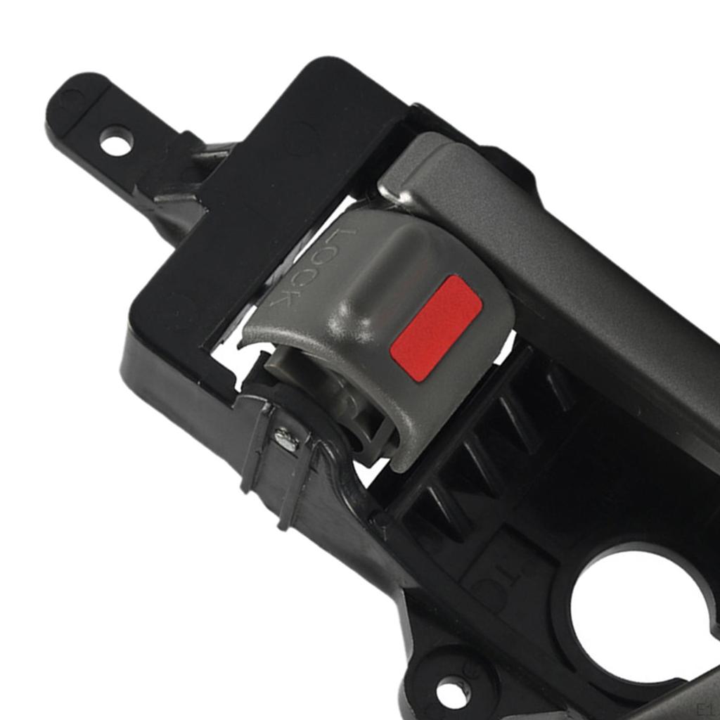 Vnitřní klika dveří přímá náhrada 826102B000 Uchopte automobilové díly pro