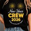 Cześć 2026 Załoga szczęśliwego Nowego Roku Impreza Koszulka dla dorosłych do sublimacji Projekt Tekst w kolorze złotego brokatu Pobieranie cyfrowe koszulka do druku topy