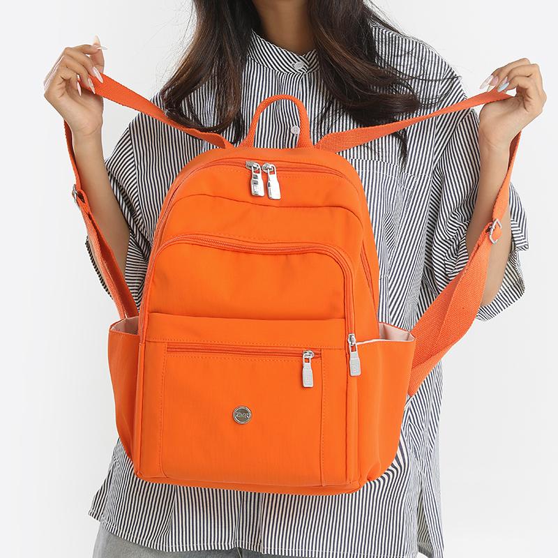 Nylonový dámský batoh Jednobarevný batoh Studentská školní taška