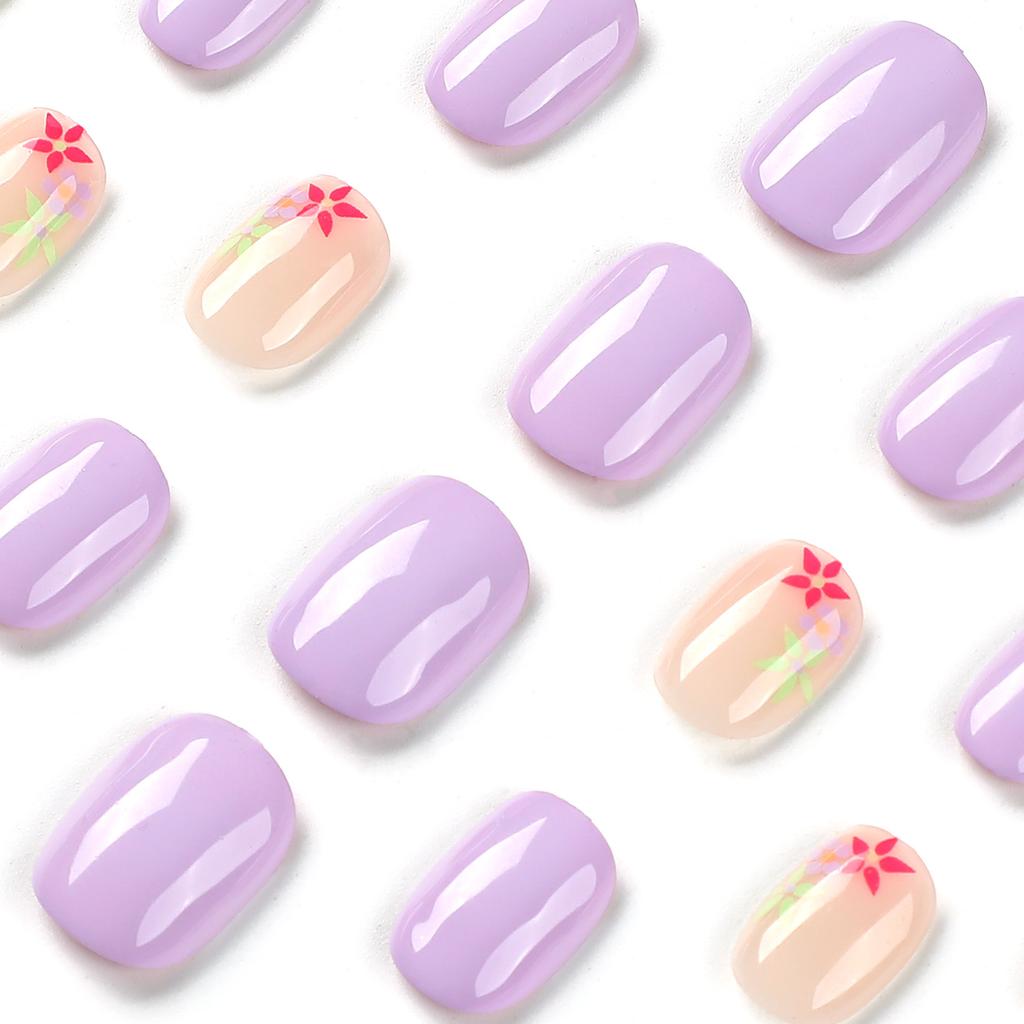 Maniküre lila Nagelstück tragen rosa lila grün dreifarbige Blume Nagel tragen kurze Maniküre-Stück Nagel tragen falscher Nagel