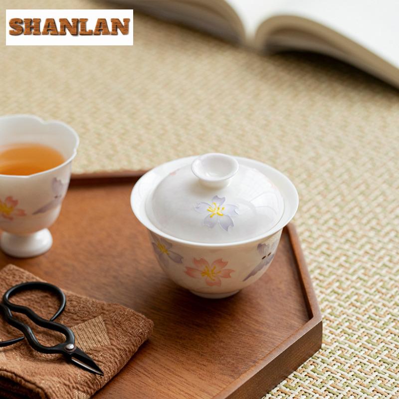 100ml Hand-painted Cherry Weaving Butterfly Gaiwan Vintage Tea Tureen Tea Bowl With Lid Kit Tea Maker Cover Bowl Cha Ornaments