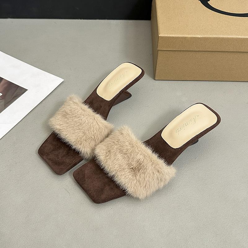 French Slope Heel Open-toed Fluffy Slippers for Women In Autumn and Winter 2025 Fashion Versatile Leopard Print One-word Cotton Slippers